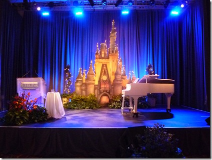 DisneySMMoms Stage