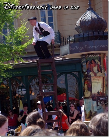 French street performers at Epcot